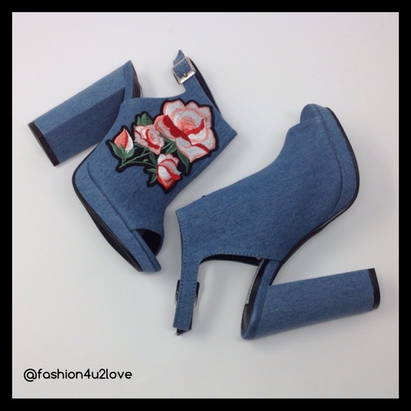 Cape Robbin Floral Embroidery Booties - Picture 3 of 8